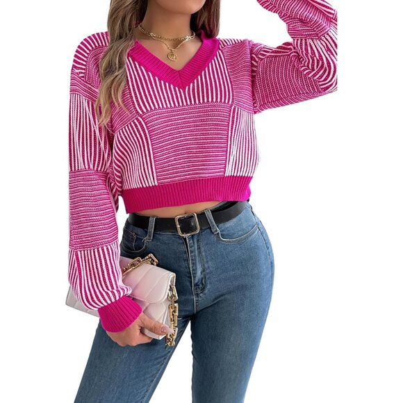 Sweaters - Women's Cropped Sweater Knit V-Neck Long Sleeve Casual Pullover